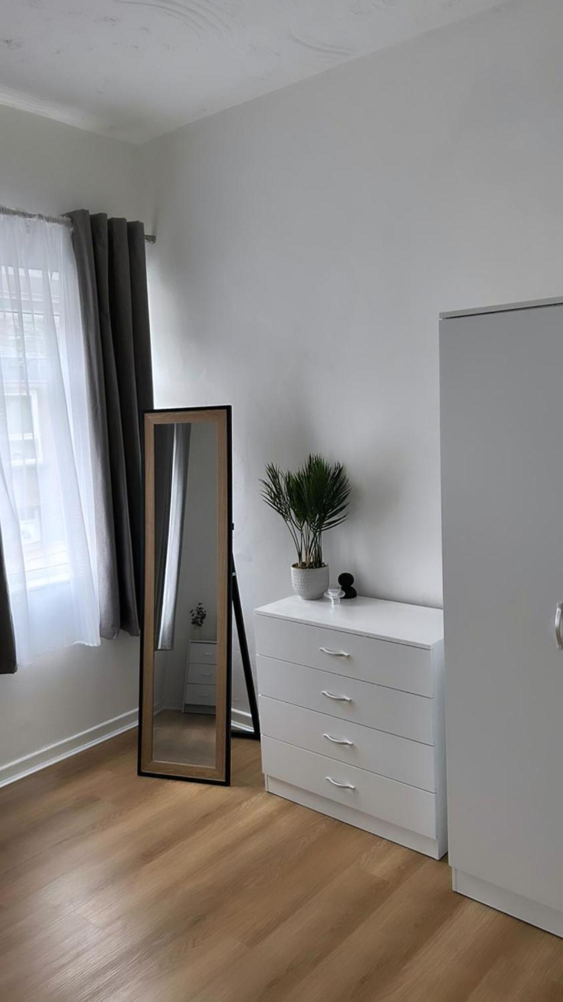 קארדיף Mideyah Stays - 3 Bed Comfy House מראה חיצוני תמונה